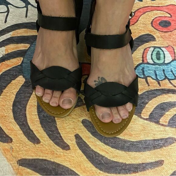 Crown vintage strappy black platform shoes/wedges/espadrilles - Picture 7 of 7